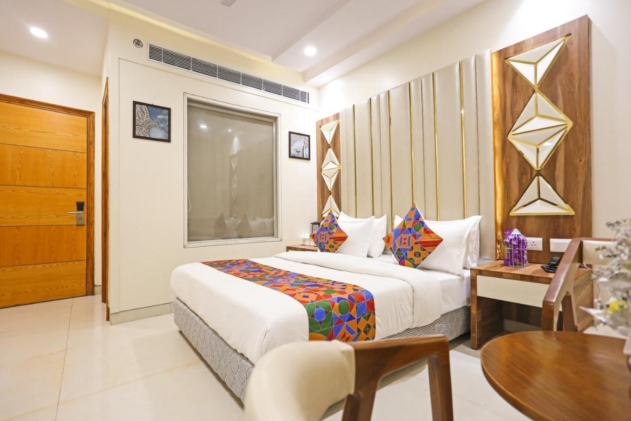 Frank Stay-Newly Built Worth -2Mins Walk From Rk Ashram Metro Satation New Delhi Bagian luar foto